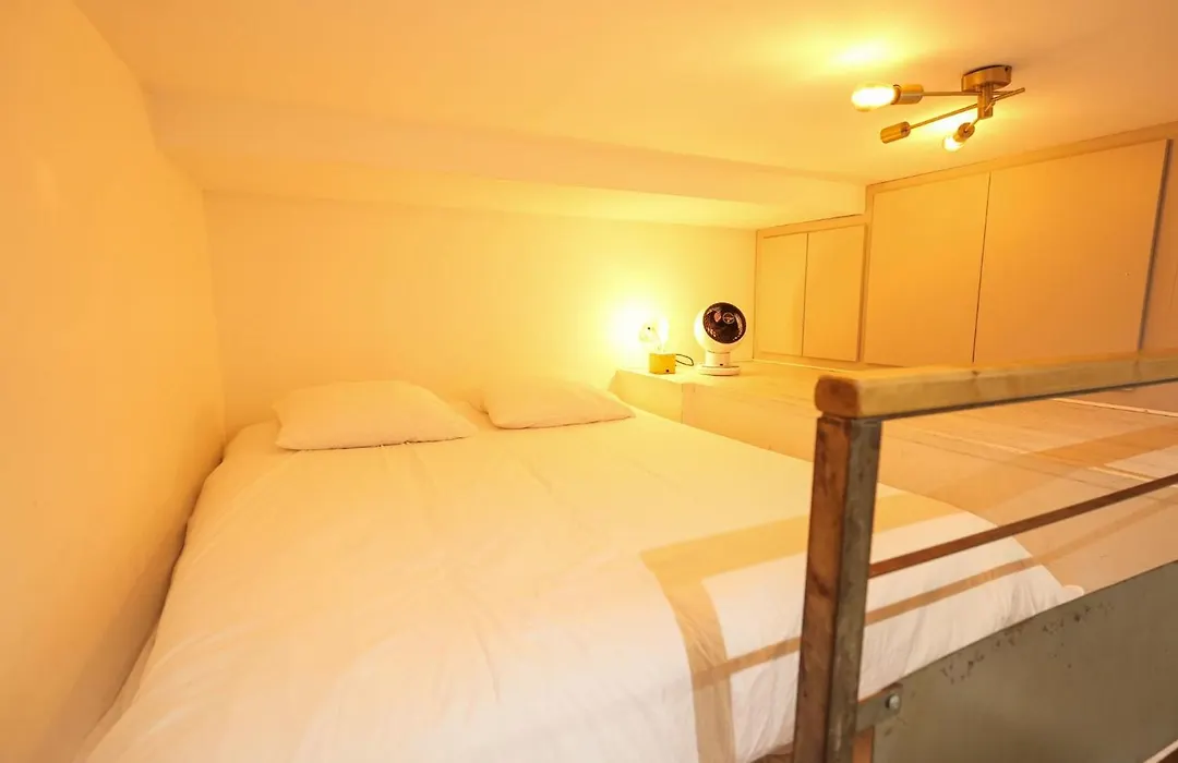 Loft 2 Bedroom Marais, Notre Dame Ac By Lcc Agency-1